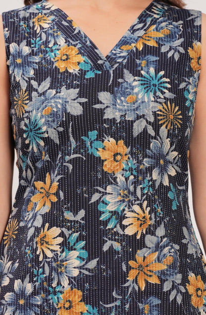 Women Navy Blue Printed Straight Sleeveless Kurta | LASVINI - Redefining Indian Fashion with Elegance