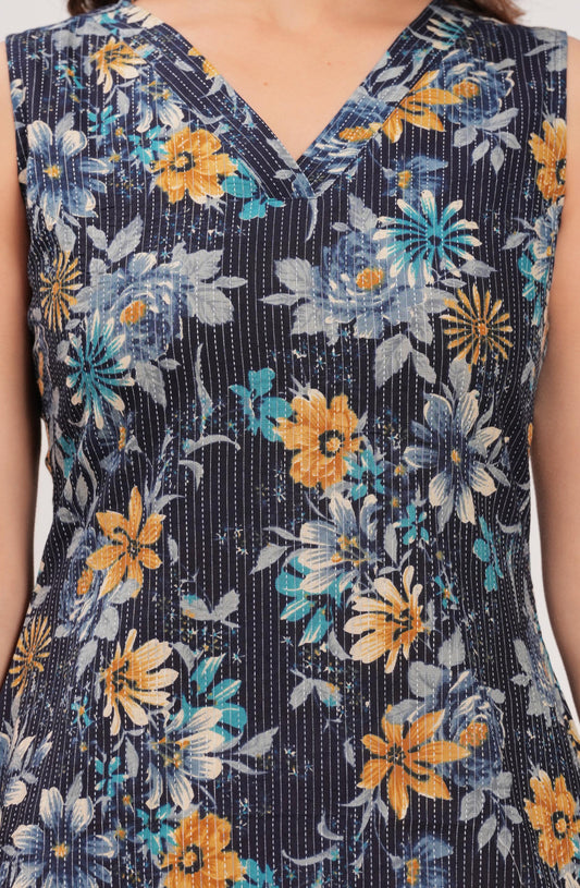Women Navy Blue Printed Straight Sleeveless Kurta | LASVINI - Redefining Indian Fashion with Elegance