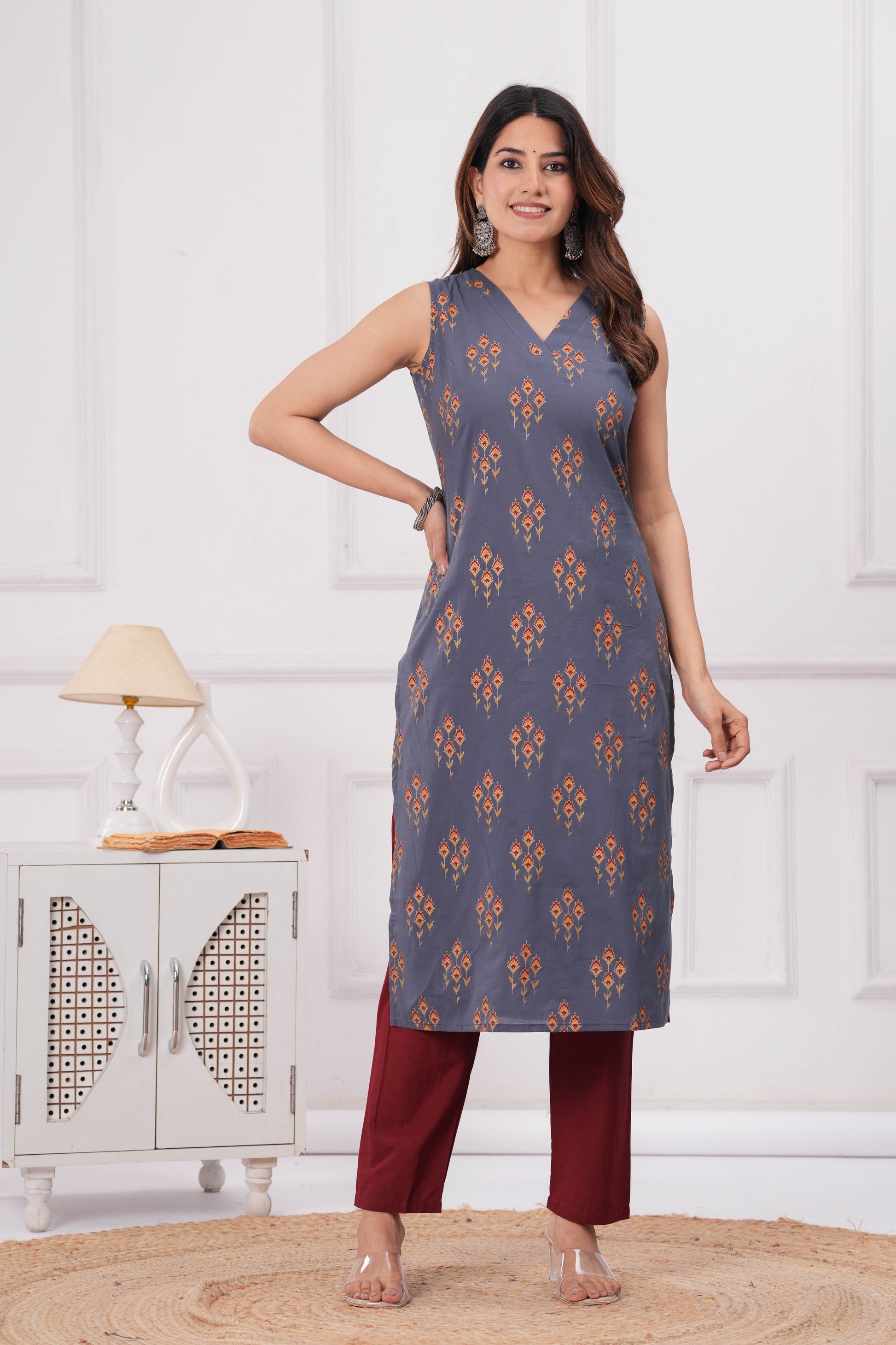 Women Grey Printed Straight Sleeveless Kurta | LASVINI - Redefining Indian Fashion with Elegance
