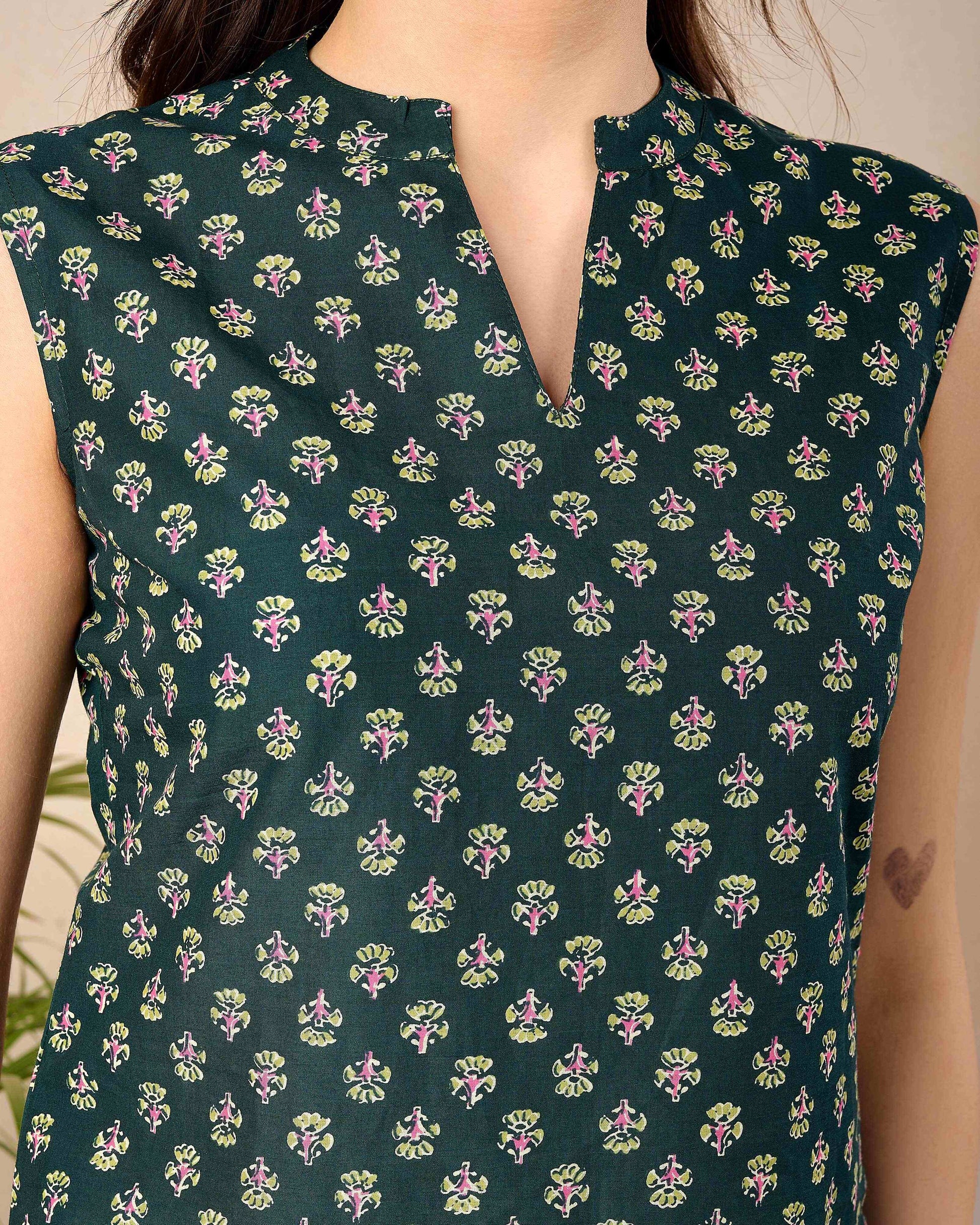 Women Green Printed Straight Top | LASVINI - Redefining Indian Fashion with Elegance