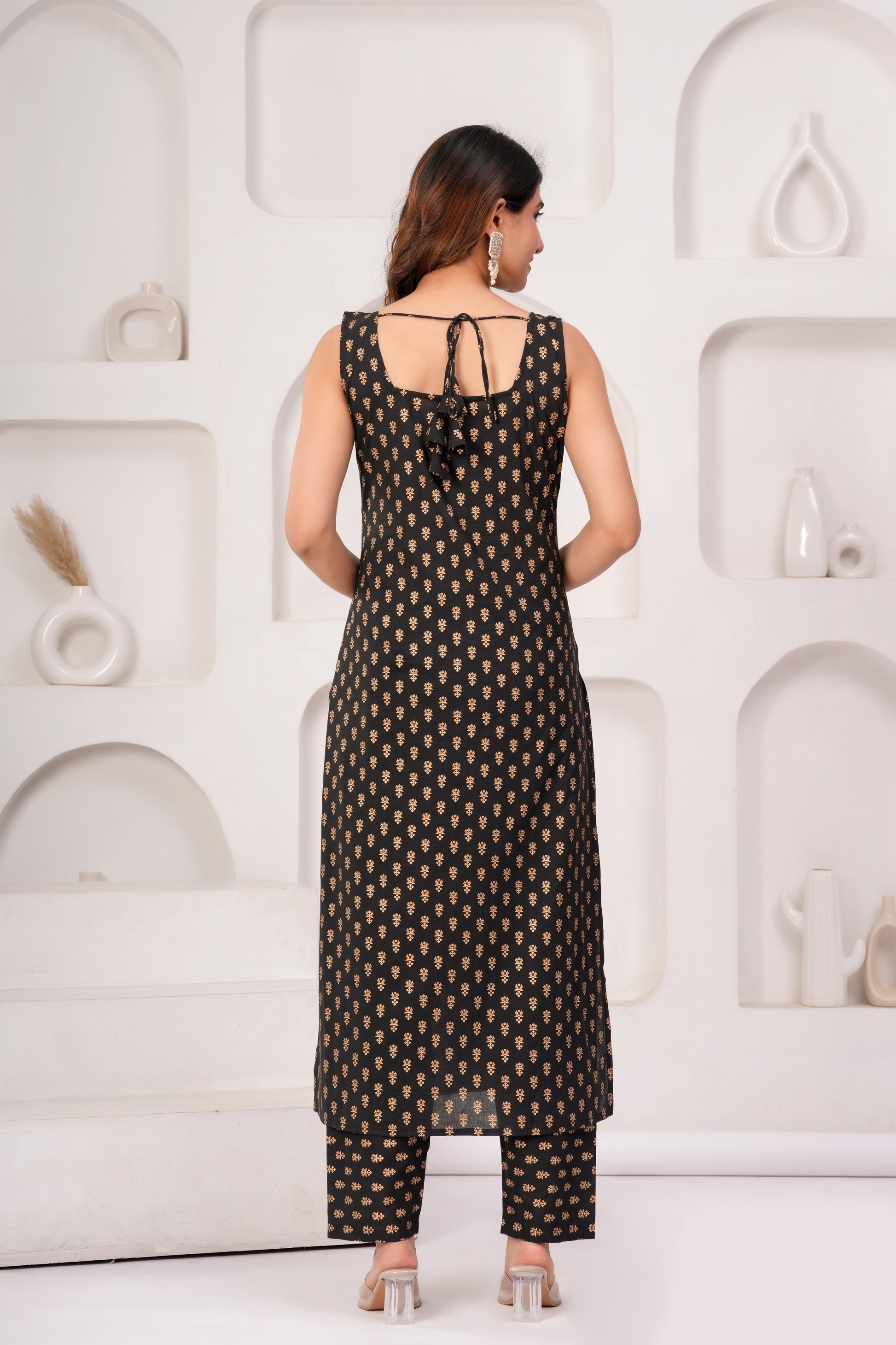 Black Printed Kurta Set With Solid Dupatta For Women | LASVINI - Redefining Indian Fashion with Elegance