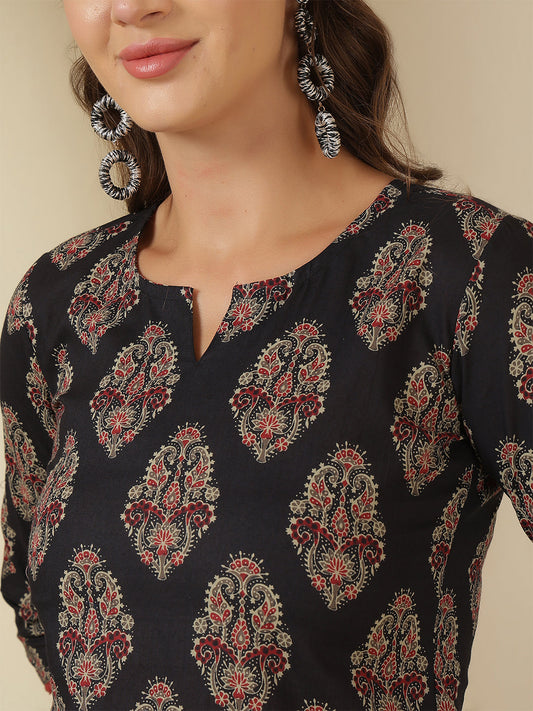 Women Black Printed Straight Tunic | LASVINI - Redefining Indian Fashion with Elegance