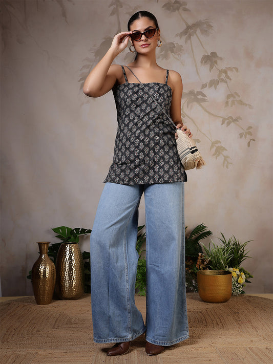 Women Black Printed Straight Tunic | LASVINI - Redefining Indian Fashion with Elegance