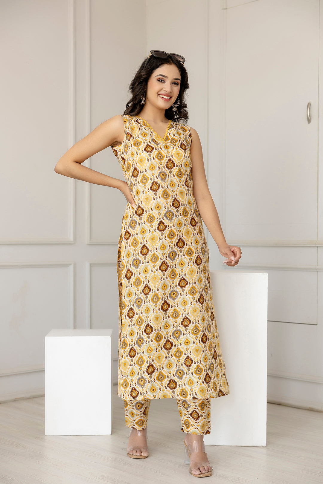 Women Multi Color Printed Straight Kurta With Trouser | LASVINI - Redefining Indian Fashion with Elegance