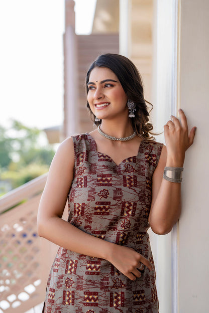 Women Grey Printed Straight Kurta With Trouser | LASVINI - Redefining Indian Fashion with Elegance