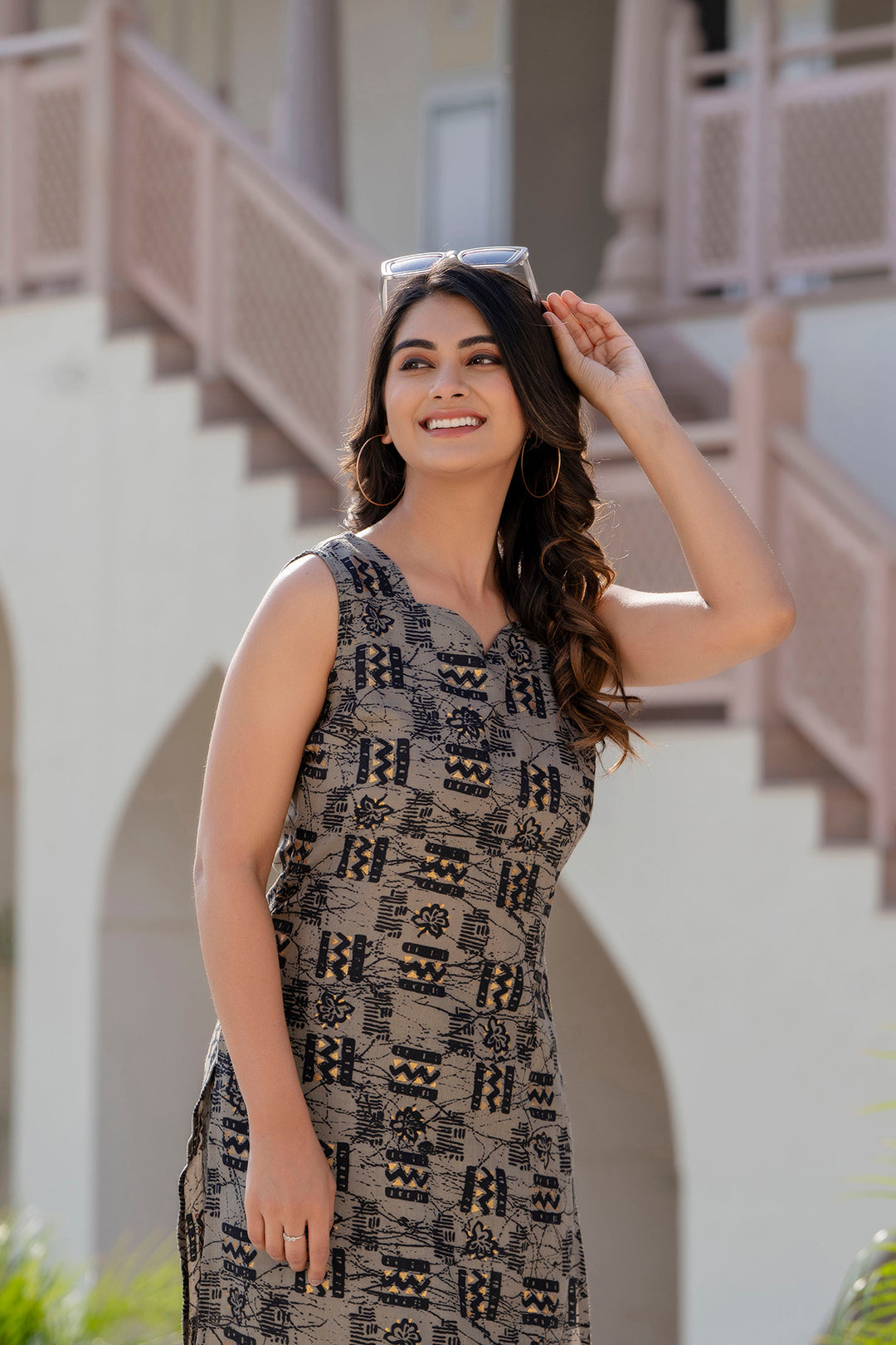 Women Grey Printed Straight Kurta With Trouser | LASVINI - Redefining Indian Fashion with Elegance