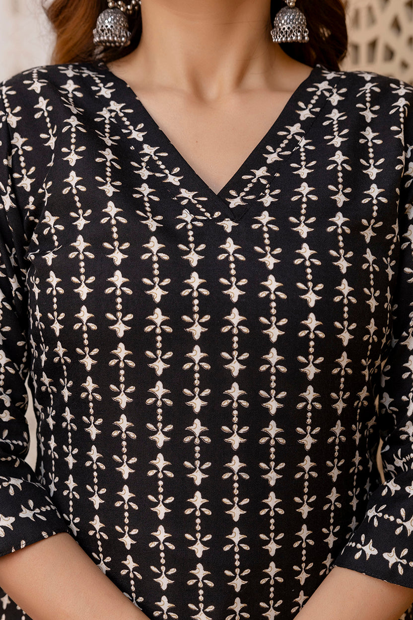 Women Black Printed Straight Kurta With Three Quarter Sleeves | LASVINI - Redefining Indian Fashion with Elegance