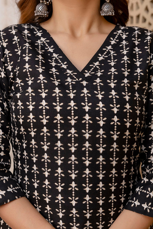 Women Black Printed Straight Kurta With Three Quarter Sleeves | LASVINI - Redefining Indian Fashion with Elegance