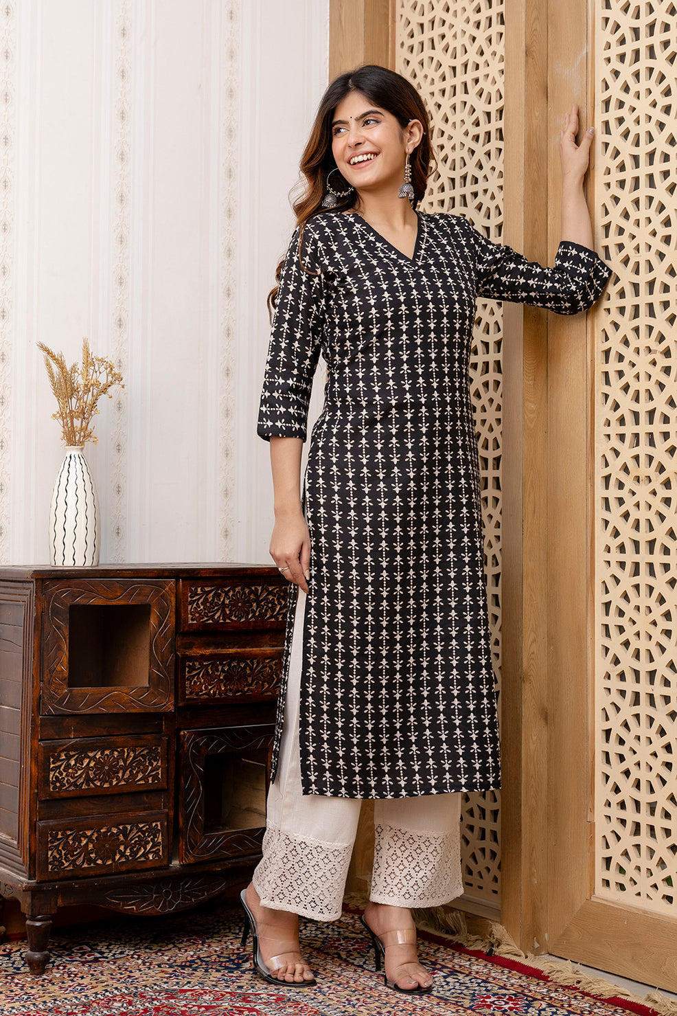 Women Black Printed Straight Kurta With Three Quarter Sleeves | LASVINI - Redefining Indian Fashion with Elegance