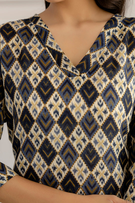 Women Grey Printed Straight Kurta With Three Quarter Sleeves | LASVINI - Redefining Indian Fashion with Elegance