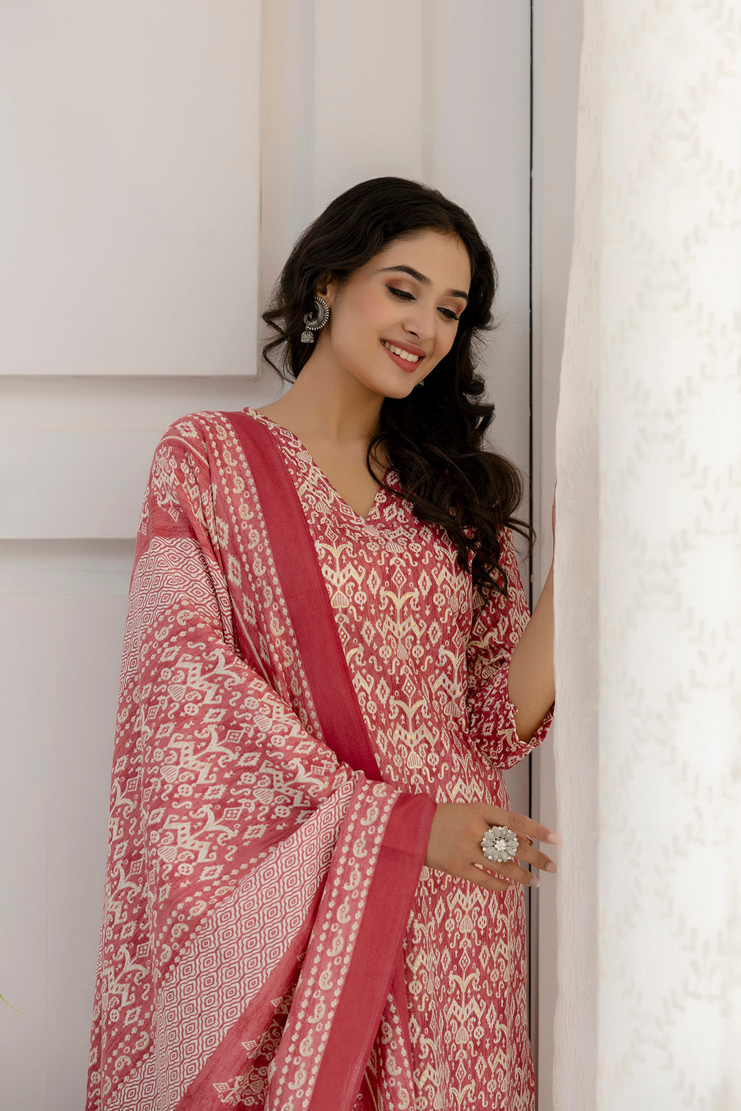 Women Pink Printed Straight Kurta And Trouser With Dupatta | LASVINI - Redefining Indian Fashion with Elegance
