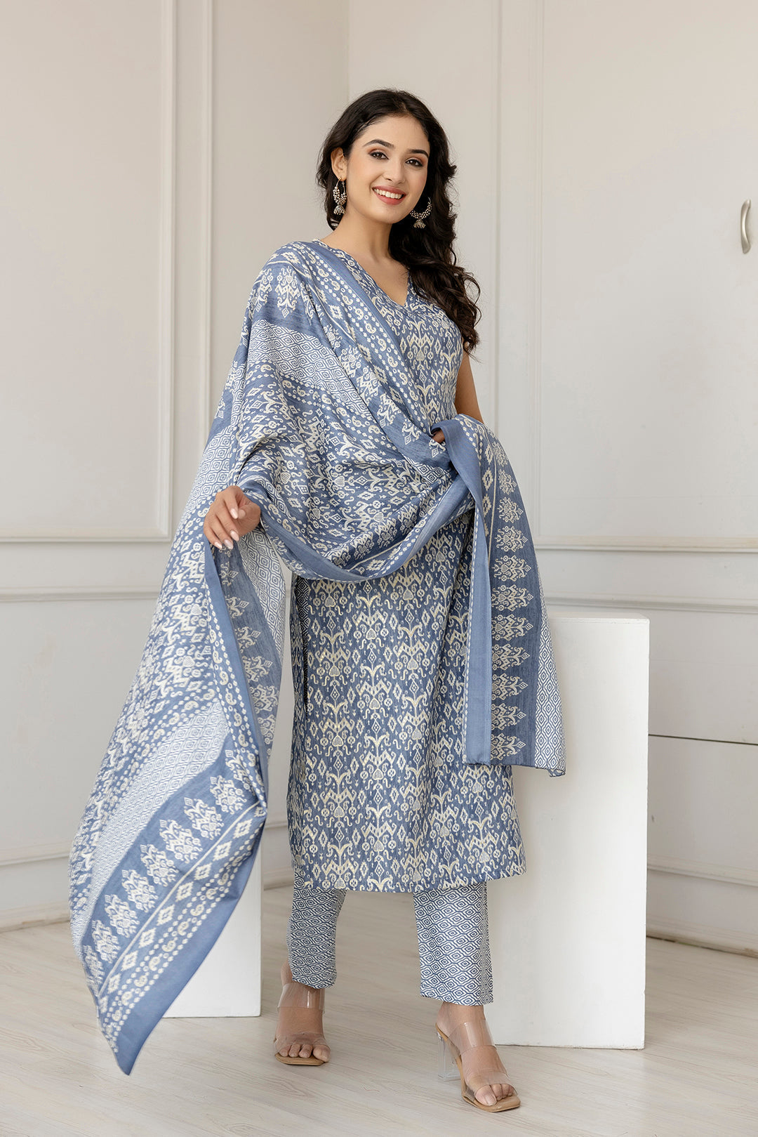 Women Grey Color Printed Straight Kurta With Trouser | LASVINI - Redefining Indian Fashion with Elegance