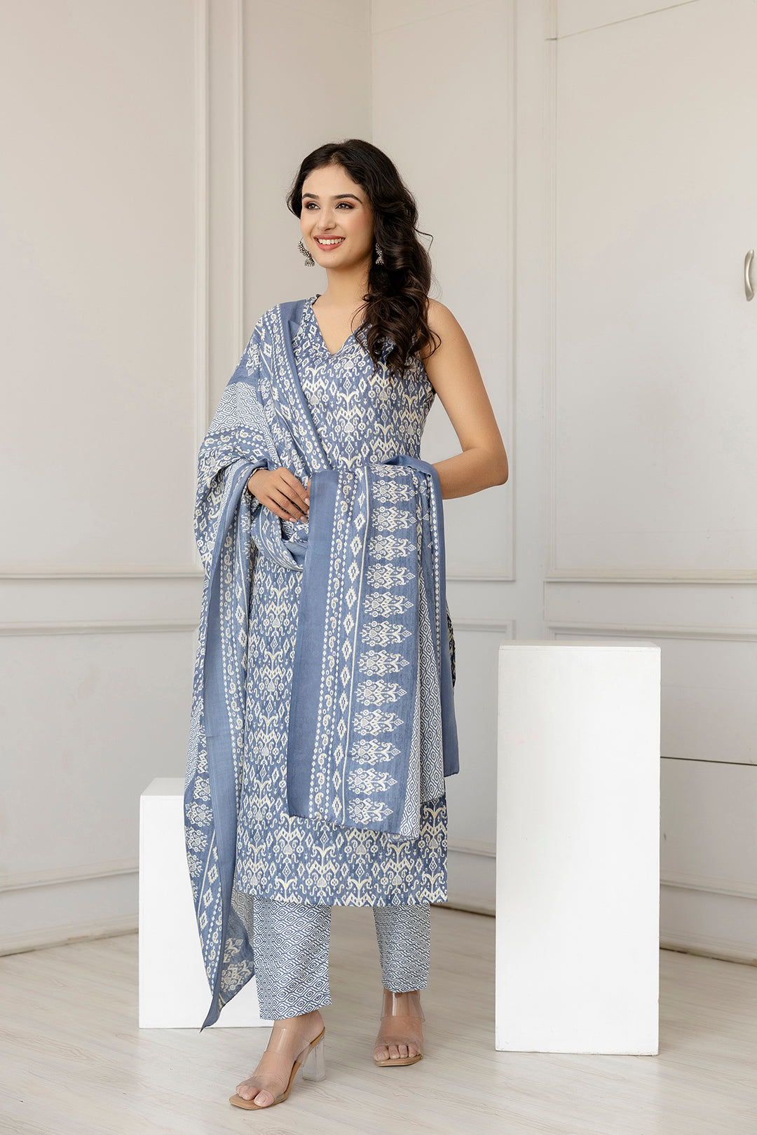 Women Grey Color Printed Straight Kurta With Trouser | LASVINI - Redefining Indian Fashion with Elegance
