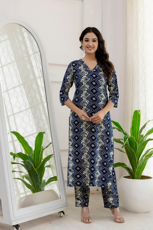 Women Blue Printed Straight Kurta And Trouser | LASVINI - Redefining Indian Fashion with Elegance