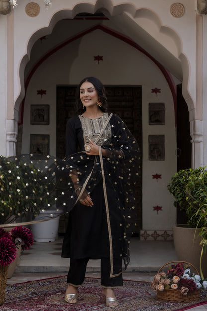 Women Black Embroidered Straight Kurta With Palazzo And Net Dupatta | LASVINI - Redefining Indian Fashion with Elegance