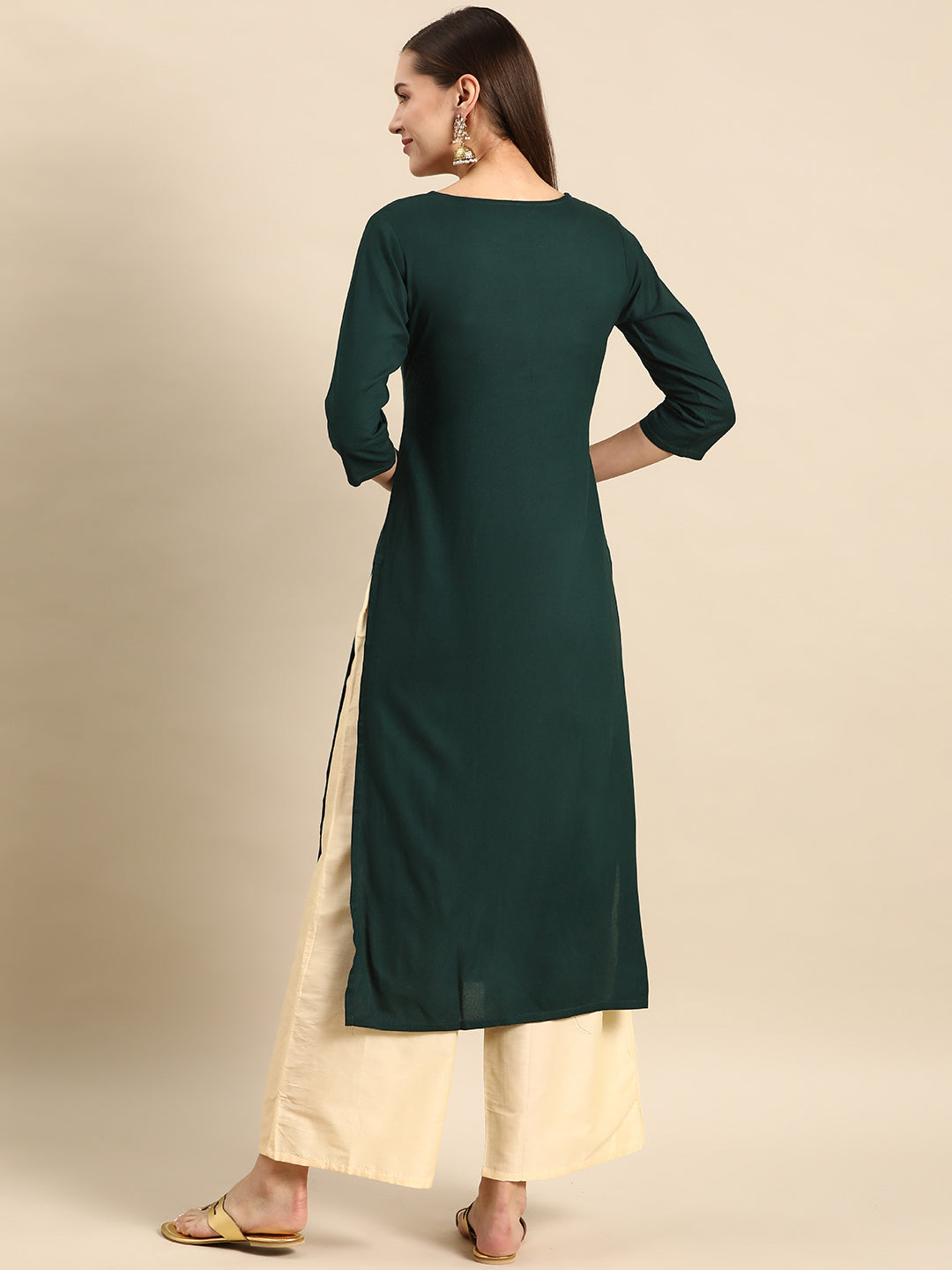 Women Green Embroidered Yoke Design Straight Kurta | LASVINI - Redefining Indian Fashion with Elegance