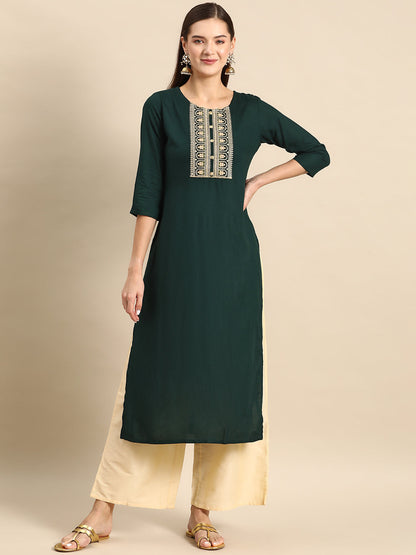 Women Green Embroidered Yoke Design Straight Kurta | LASVINI - Redefining Indian Fashion with Elegance