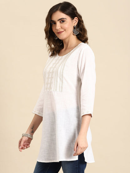 Women Off-White Embroidered Straight Tunic With Three Quarter Sleeves | LASVINI - Redefining Indian Fashion with Elegance