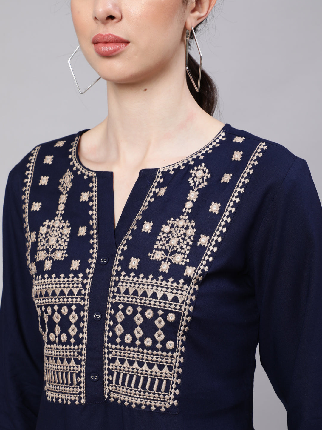 Women Navy Blue Embroidered Straight Tunic | LASVINI - Redefining Indian Fashion with Elegance