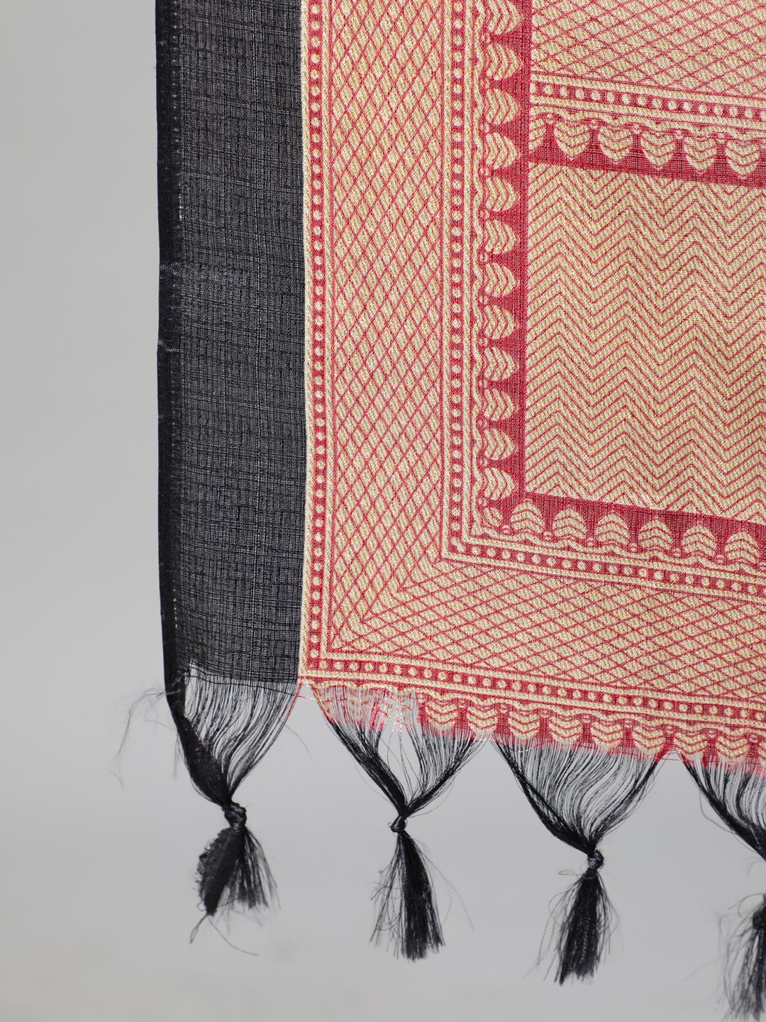 Women Solid Black Dress With Printed Dupatta | LASVINI - Redefining Indian Fashion with Elegance