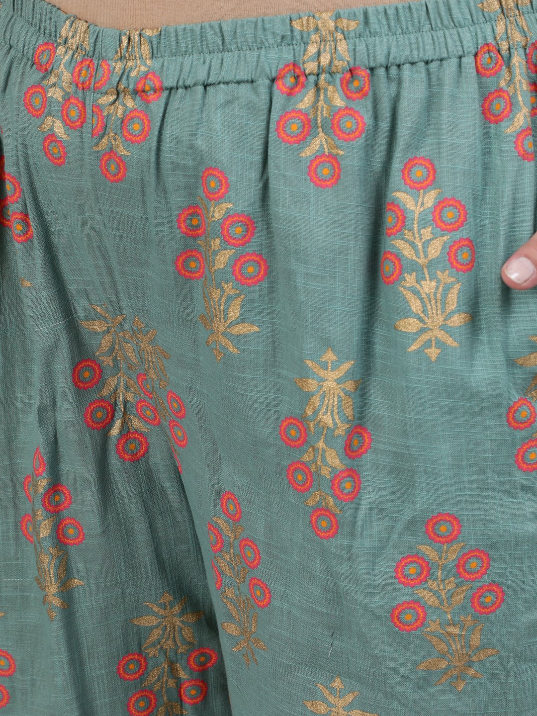 Plus Size Women Green Printed Night Suit With Half Sleeves | LASVINI - Redefining Indian Fashion with Elegance