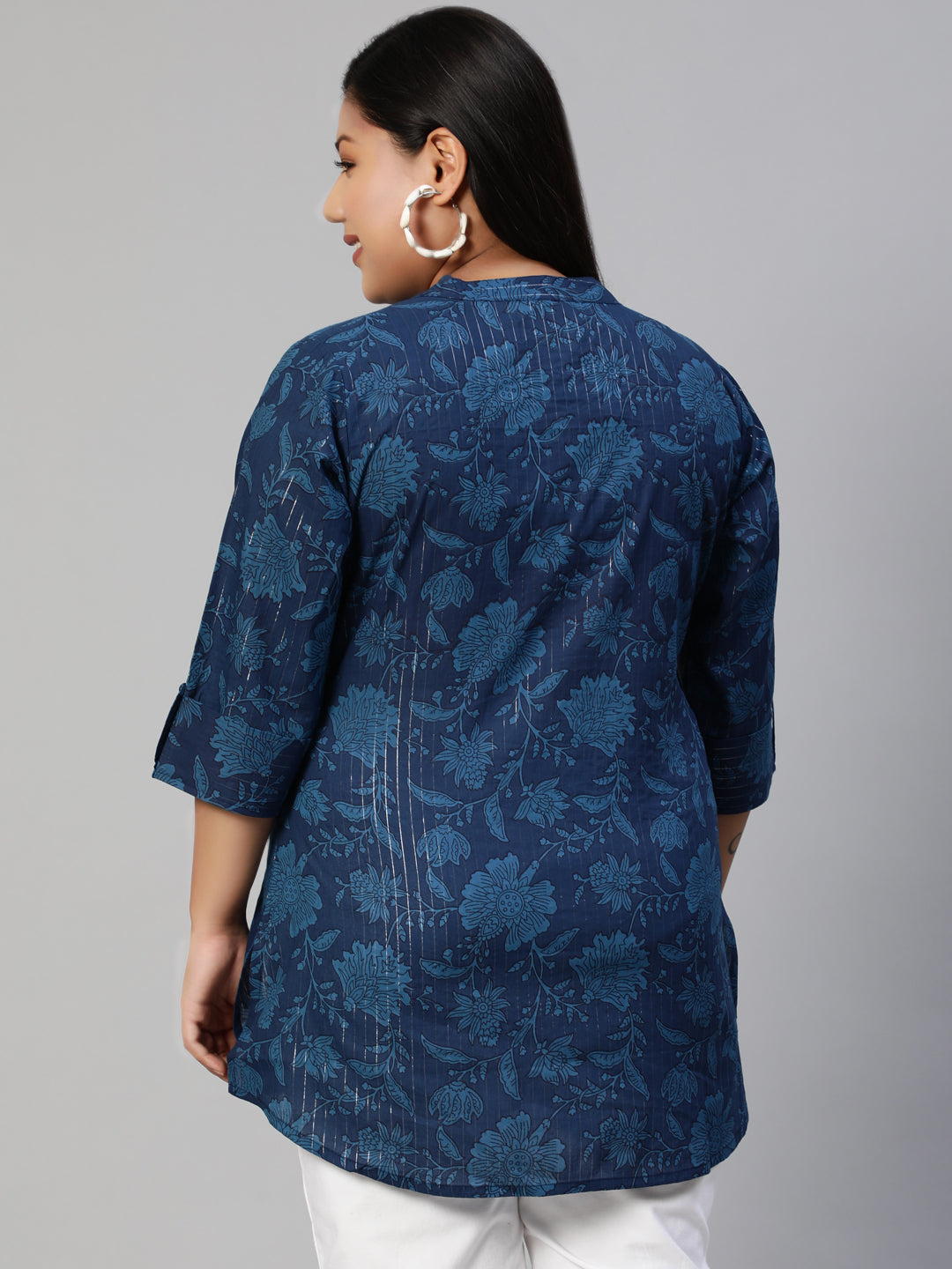 Women Navy Blue Printed Tunic With Three Quarter Sleeves | LASVINI - Redefining Indian Fashion with Elegance