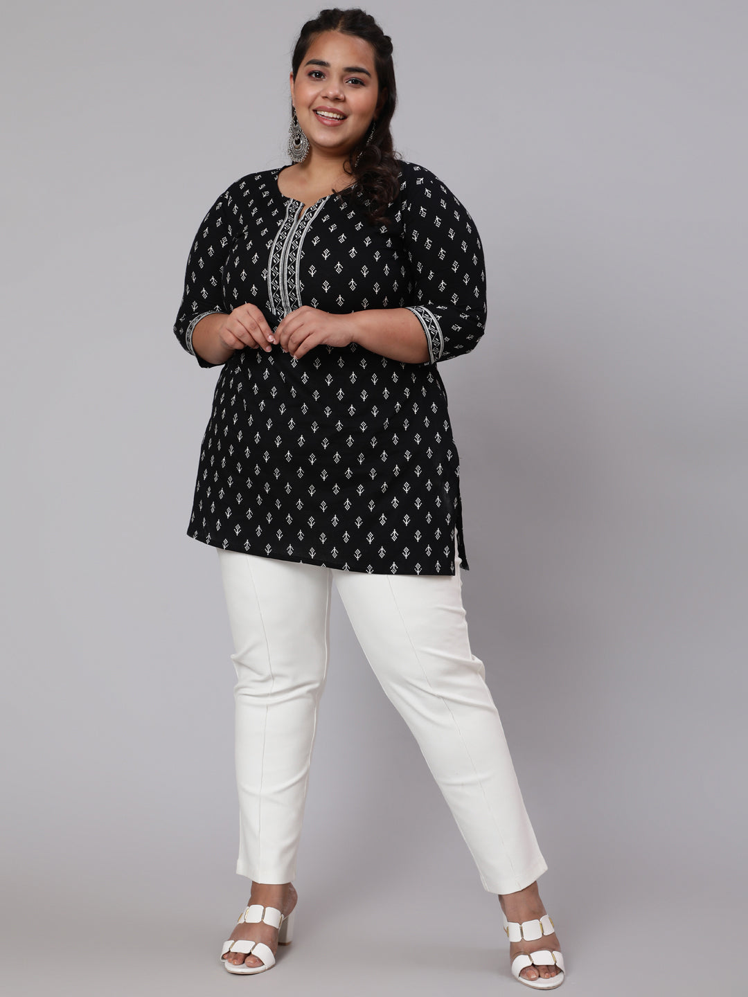 Women Plus Size Black Printed Tunic With Three Quarter Sleeves | LASVINI - Redefining Indian Fashion with Elegance