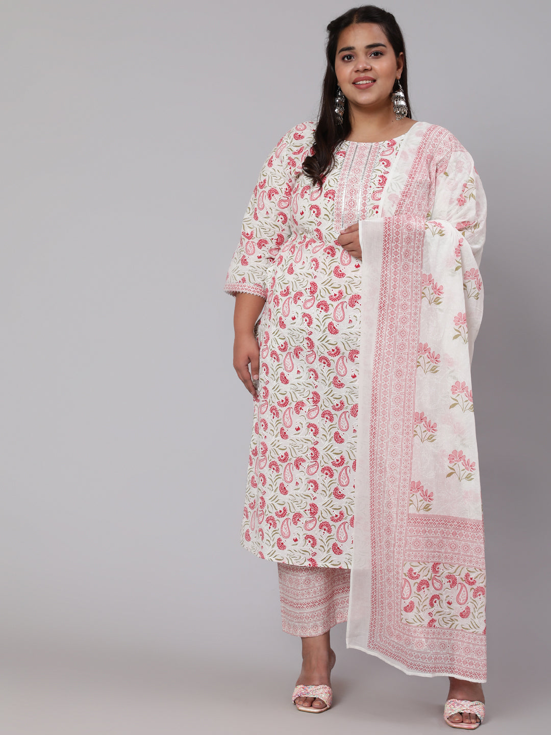 Women Plus Size Pink Printed Kurta And Palazzo With Dupatta | LASVINI - Redefining Indian Fashion with Elegance