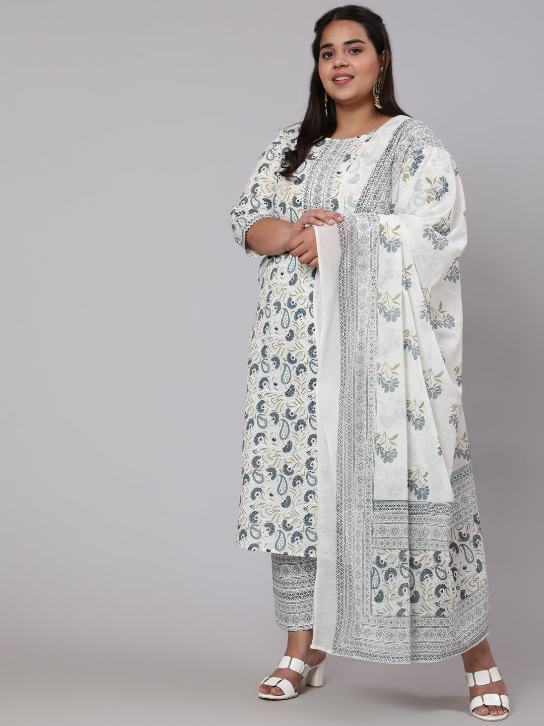 Women Plus Size Grey Printed Kurta And Palazzo With Dupatta | LASVINI - Redefining Indian Fashion with Elegance