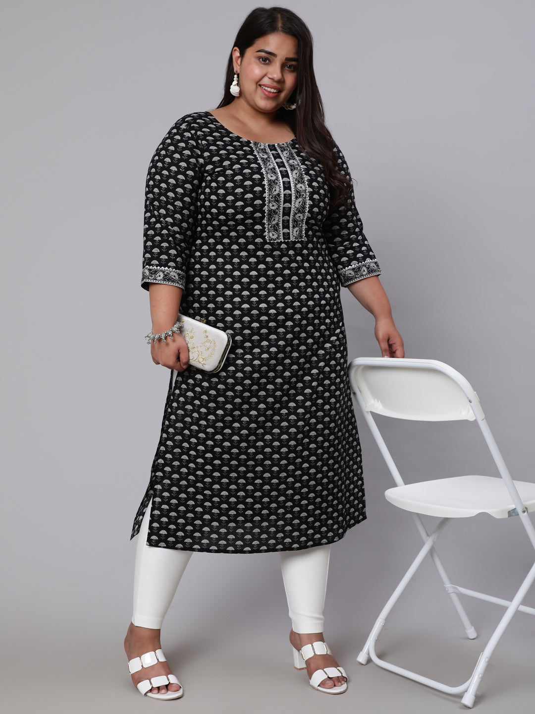 Women Plus Size Black Ethnic Printed Straight Kurta | LASVINI - Redefining Indian Fashion with Elegance