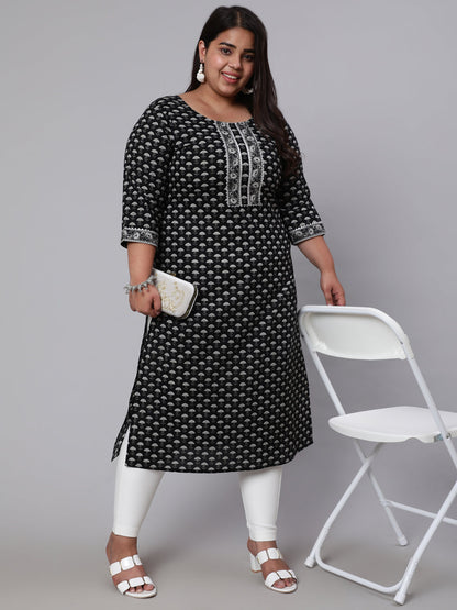 Women Plus Size Black Ethnic Printed Straight Kurta | LASVINI - Redefining Indian Fashion with Elegance