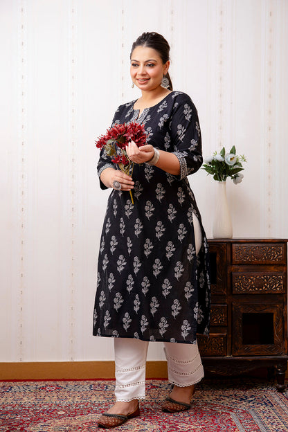 Plus Size Black Printed Straight Kurta For Women | LASVINI - Redefining Indian Fashion with Elegance