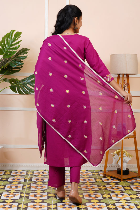 Women Mul Cotton Embroidery Straight Kurta Set with Dupatta | LASVINI
