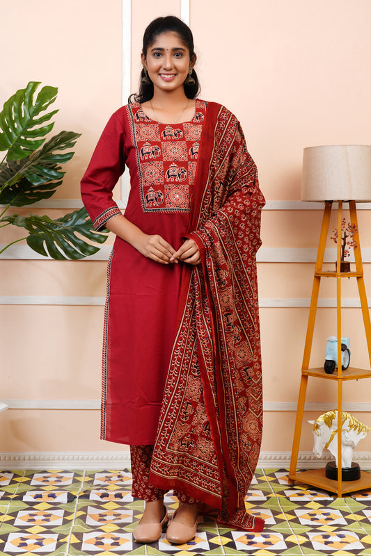Women Red Printed Cotton Kurti Set with Dupatta | LASVINI