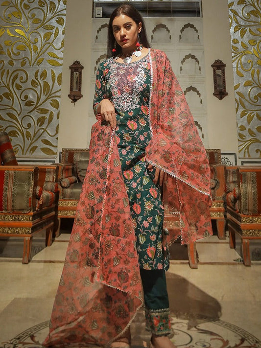 Women Green Floral Printed Kurta Pant Set With Dupatta | LASVINI - Redefining Indian Fashion with Elegance