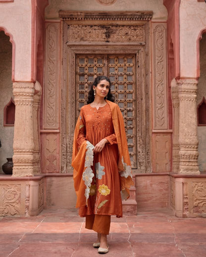 Women Rust Embroidered Mul Chanderi Party Wear Kurti Set With Dupatta